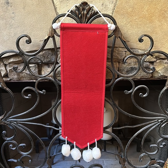 NWT Jingle All the Way Red Fabric Hanging Christmas Wall Decor - Picture 4 of 4